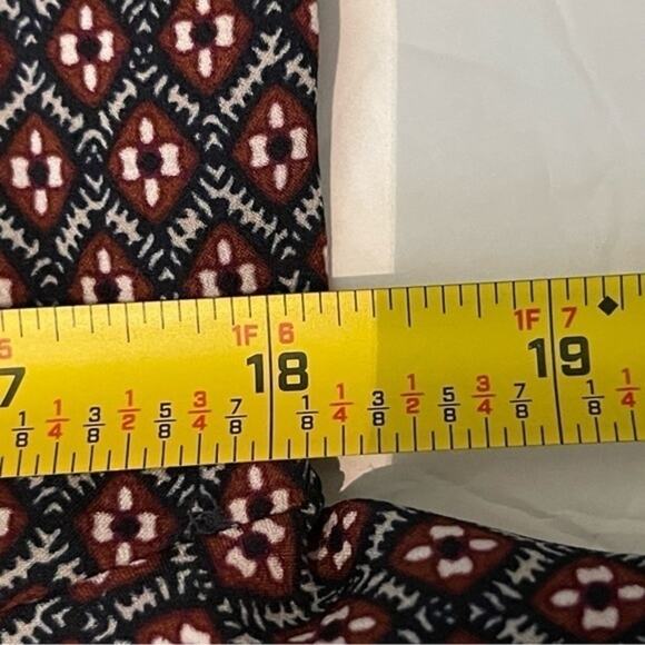 LOFT Burgundy Black White Print Office Date Night Shift Dress NWOT Size XXS - Picture 11 of 12